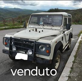 Defender Land Rover