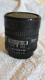 Nikon AF 16 mm f/2.8 D Fisheye obiettivo fisheye
