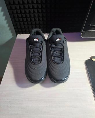 Nike Air Max Dn "Triple Black