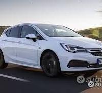 Opel Astra disponibili ricambi