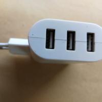 Caricabatterie alimentatore smartphone 3 usb