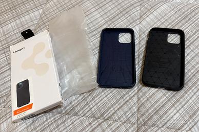 Cover spigen iPhone 12/12 pro