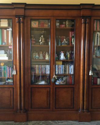 Libreria in legno massello