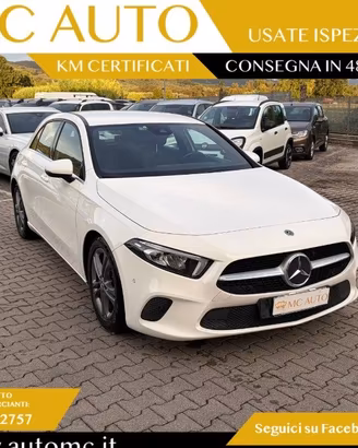 MERCEDES-BENZ A 180 d Automatic Premium