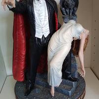 Dracula Bela Lugosi Infinite Statue