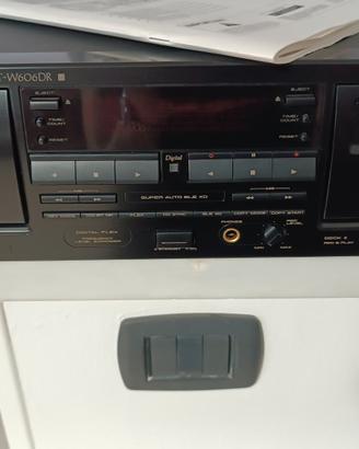 Pioneer.. doppia piastra cassette.autorevers.ok.