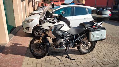 moto BMW 