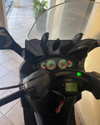 Piaggio X9 200