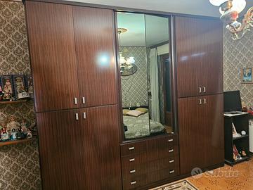 camera da letto in palissandro