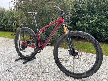 Trek Supercaliber 9.8 xt
