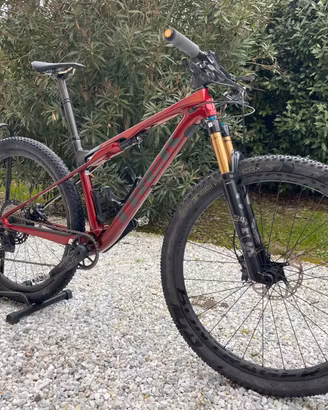 Trek Supercaliber 9.8 xt
