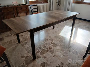 Tavolo allungabile 