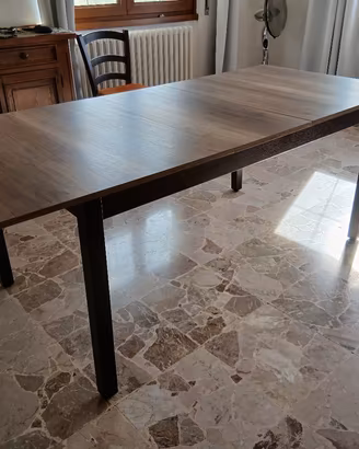 Tavolo allungabile 