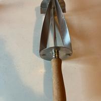 Taglia croissant in inox 20x10 cm