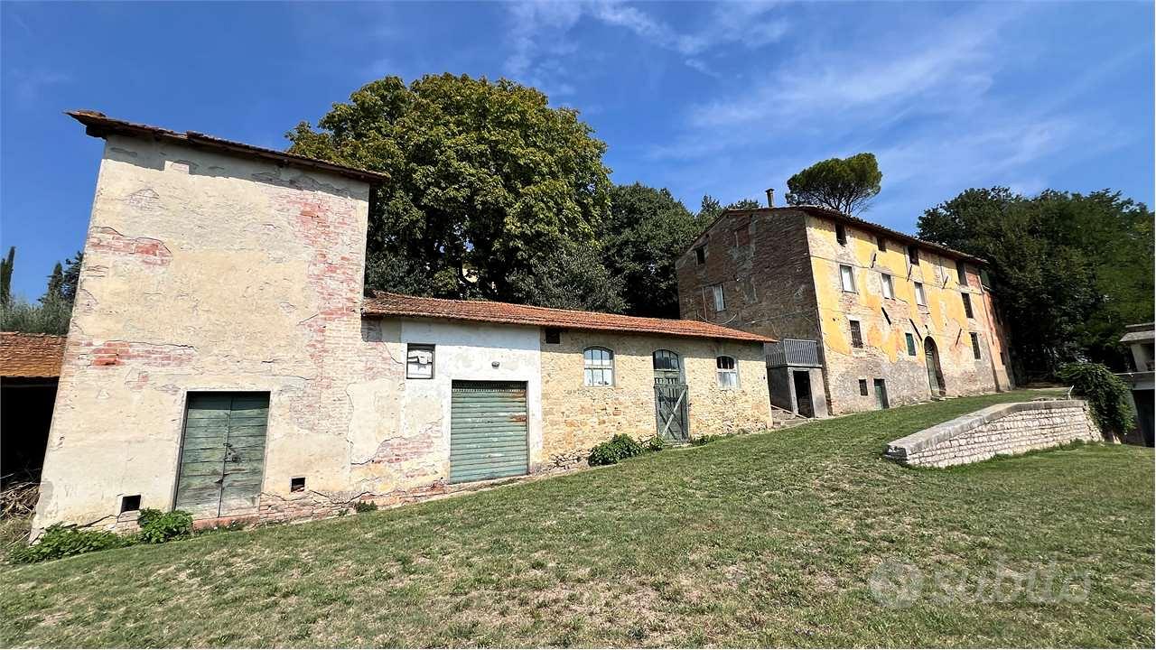 Compendio immobiliare per residenze o attività ric - Vista 4