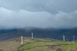 Impianti eolici da 200 kw