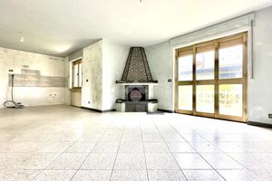 TRIFAMILIARE A BASALUZZO