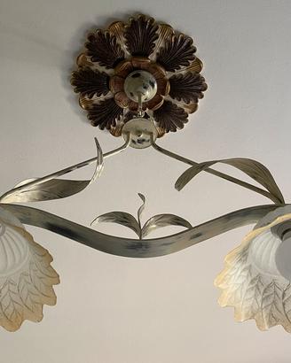 Lampadario in ferro battuto stile shabby