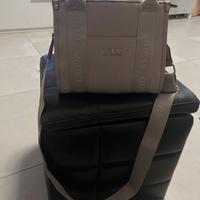 Borsa tracolla Guess