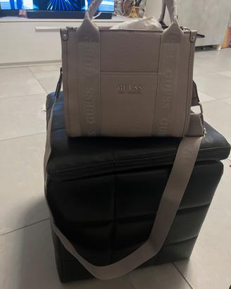 Borsa tracolla Guess