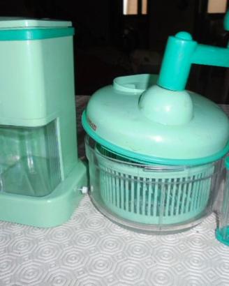 Grattugia e mini robot a manovella anni '60