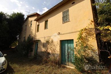 CASA INDIPENDENTE A ASCOLI PICENO