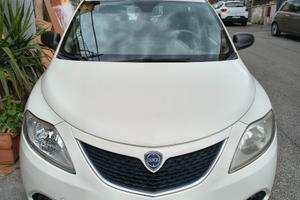 Lancia Y eco chic GPL