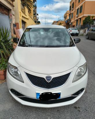 Lancia Y eco chic GPL