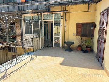 Appartamento con terrazzo prossimo parco s.spirito