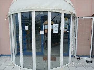 infisso rotondo ingresso 