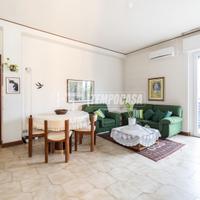 VENDITA LUMINOSO QUADRILOCALE