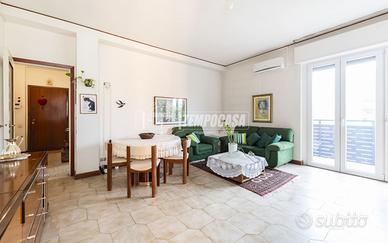 VENDITA LUMINOSO QUADRILOCALE