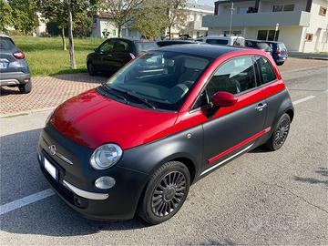 Fiat 500 1.4 Lounge 100 CV bicolore rossa e nera