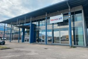 Locale Commerciale in Zona industriale Bazzano