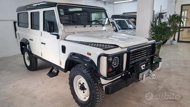 Land Rover Defender 110 2.5 Td5 cat Station Wagon 