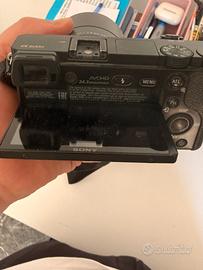 Sony Alpha 6000 + Obiettivo Sigma 60mm f/2.8 Art