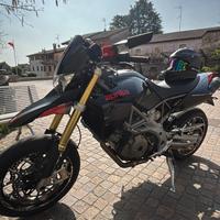 Aprilia Dorsoduro 750