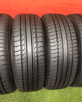 225 65 17 Gomme Estive 80% Yokohama 225 65R17