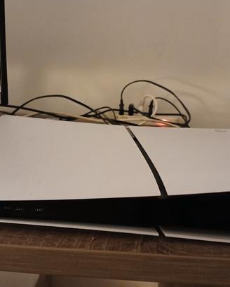 PS5 Digital Edition 1TB + joistick nuovo