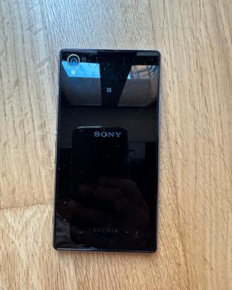 Sony Xperia con schermo rotto