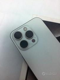 Apple iPhone 15 Pro 128 GB Titanio Bianco
