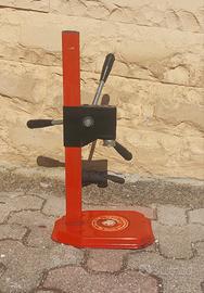 Tappatrice a Colonna Regina (OMAC) a Cremagliera