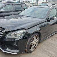 Mercedes classe E 220 CDI W 213 sw per ricambi (2A
