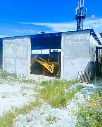 Logistica con capannone artigianale