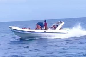 Gommone bat artik 745 - 8 mt con 2 yamaha 115 4 t