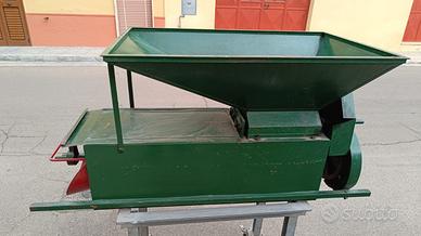 Diraspatrice per uva