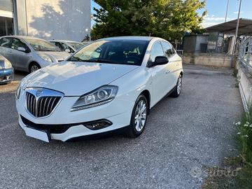 Lancia Delta 1.6 MJT DPF 105 CV Gold