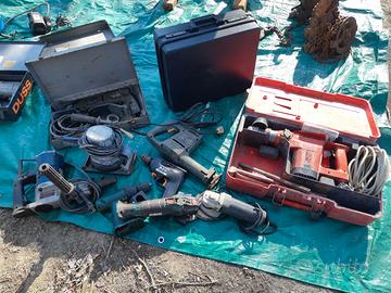 Demolitore HILTI e elettroutensili vari in b.locco