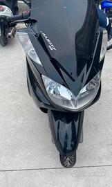 Yamaha majesty 400 - anno 2009