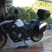 Suzuki V Strom DL 650 - 2023